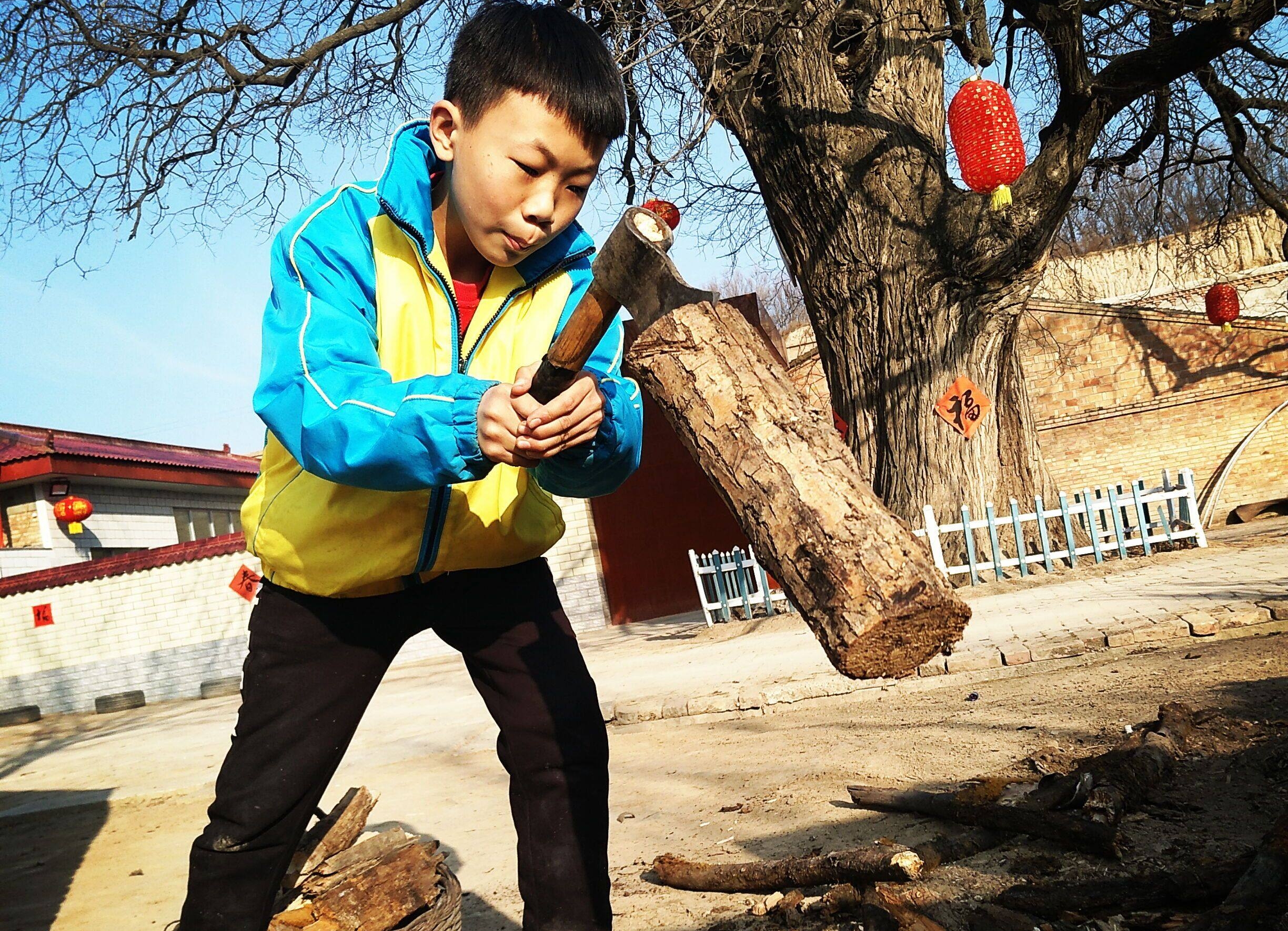 【新時(shí)代慶陽(yáng)好少年·胡震康】勤奮好學(xué)，有孝心的好少年